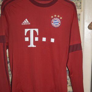 Bayern Munich Muller Soccer Jersey